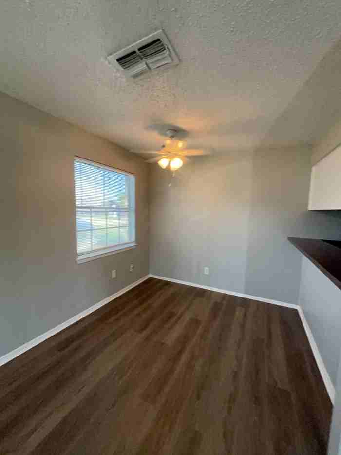 201 Pine Meadow Dr #A - Photo 6 of 7