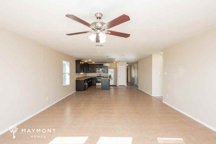 10008 Calcite Dr - Photo 4 of 15