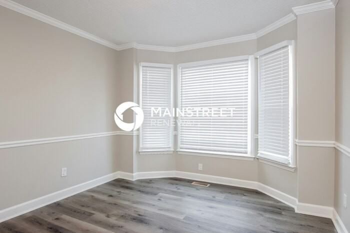1105 Cloud 9 Court - Photo 4 of 18