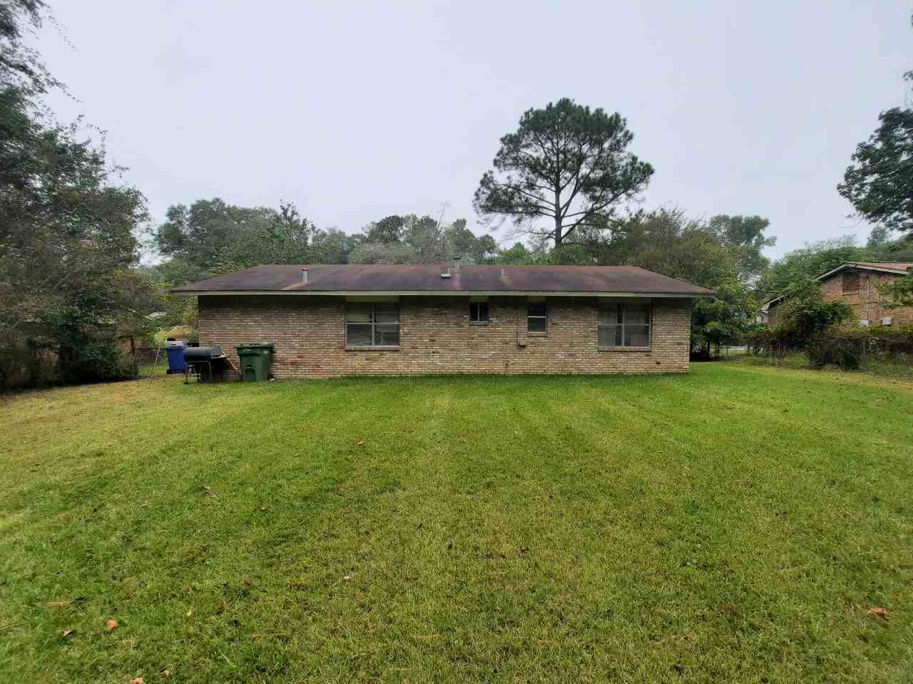 4830 Hitchitee St - Photo 3 of 4