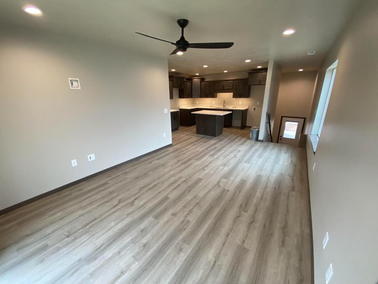 216 S Elmwood Ave - Photo 7 of 20