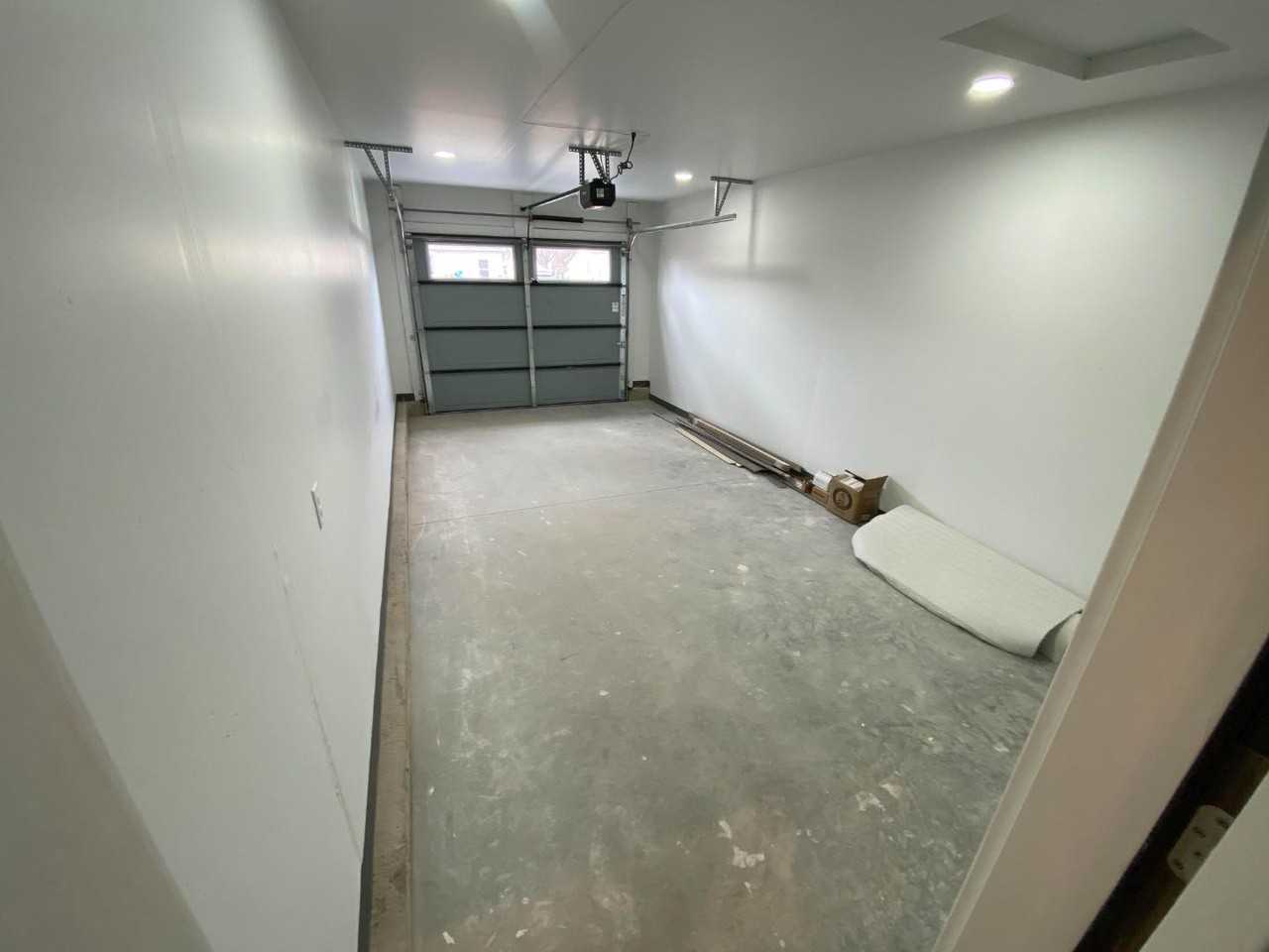 218 S Elmwood Ave - Photo 3 of 20