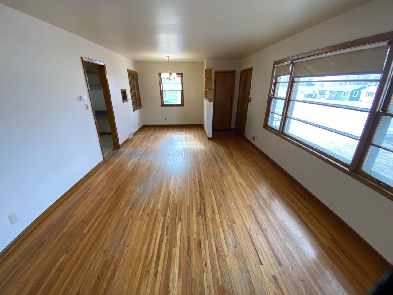 912 N Kiwanis Ave - Photo 7 of 20