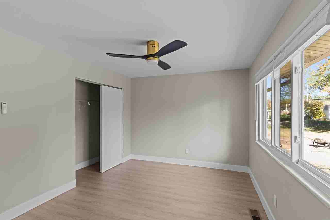 2180 Glenoro Dr - Photo 5 of 11