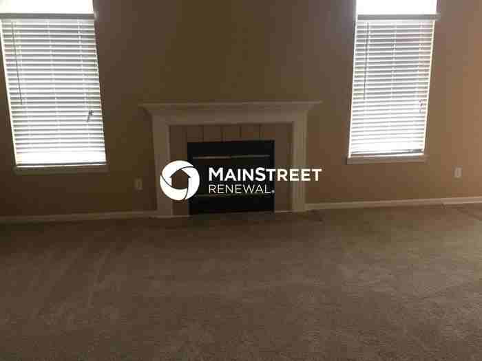 5329 Alameda Rd - Photo 6 of 42