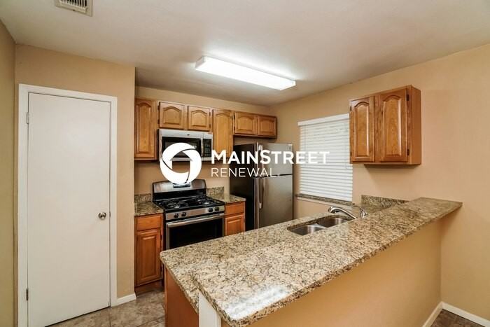 110 Simler St - Photo 6 of 16