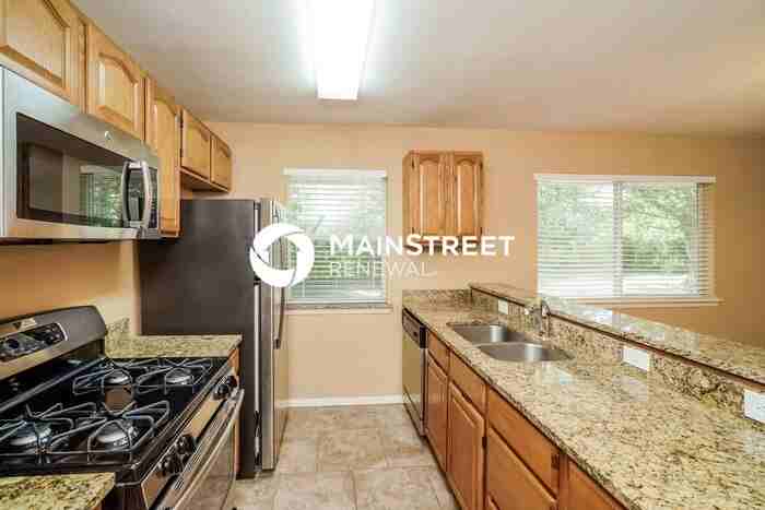 110 Simler St - Photo 7 of 16