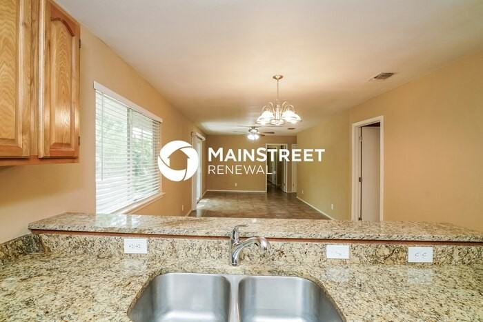 110 Simler St - Photo 7 of 16