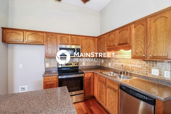 1031 Cassabella Cv - Photo 7 of 16