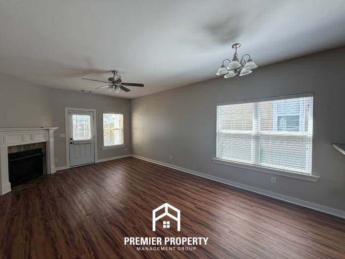 265 Hathaway Ln - Photo 2 of 19