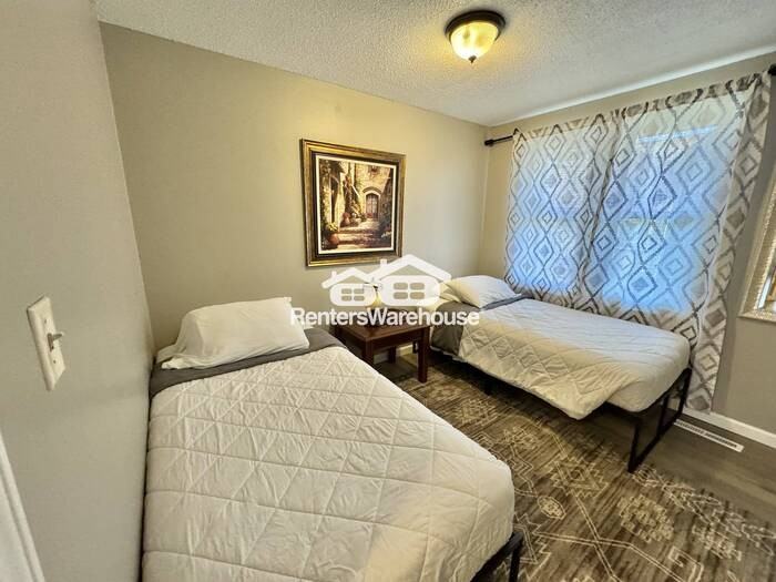 1611 Glenwood Ave #2 - Photo 7 of 19