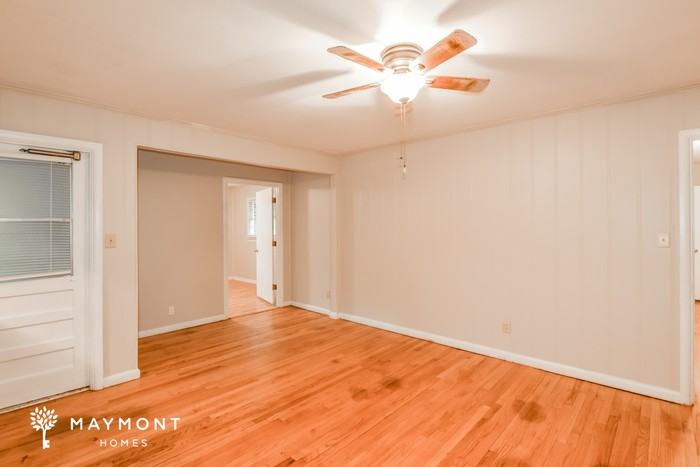 3614 Princess Ann St - Photo 7 of 15