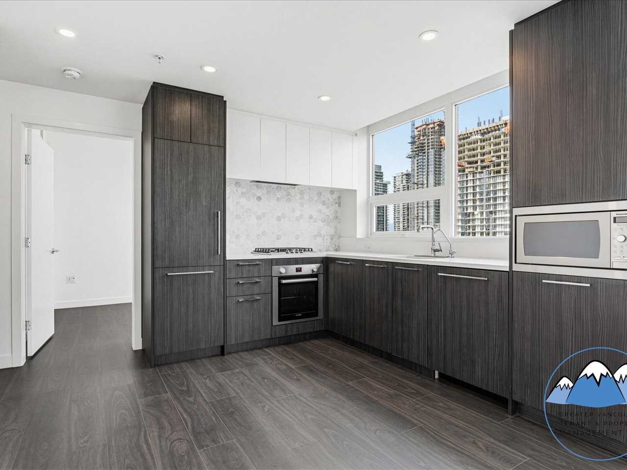 2425 Alpha Ave - Photo 2 of 29