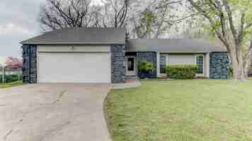 featured image of 12003 E 85th St N #1