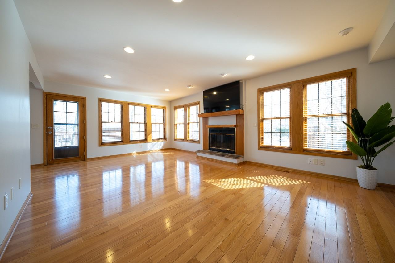 9756 Oliver Ave N #1 - Photo 3 of 38