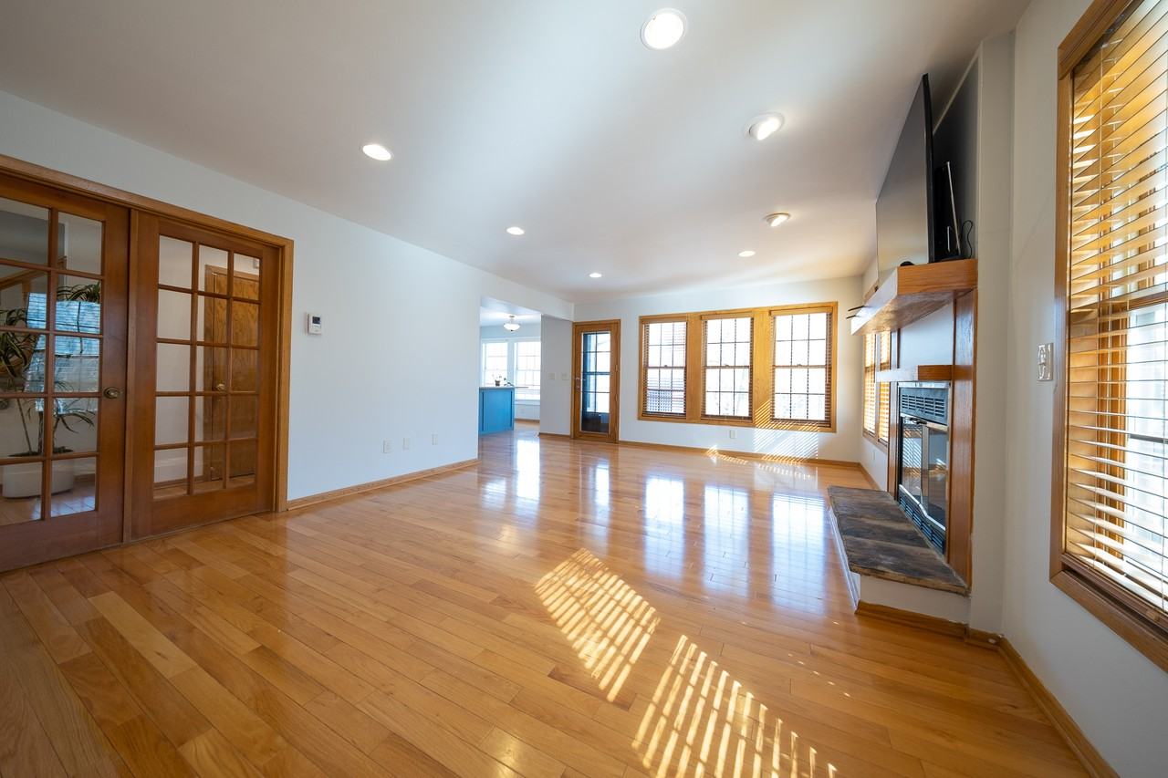 9756 Oliver Ave N #1 - Photo 4 of 38