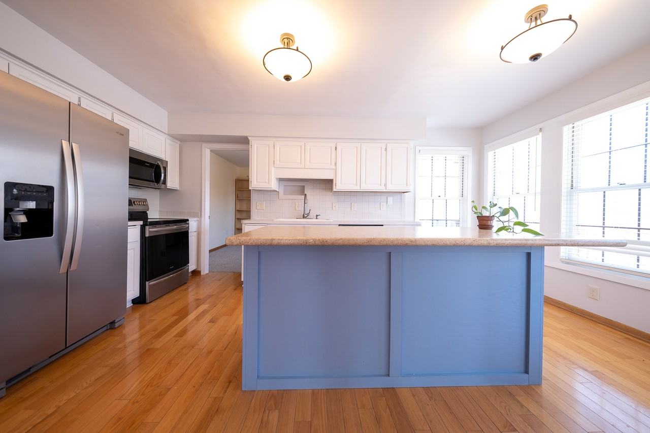 9756 Oliver Ave N #1 - Photo 5 of 38