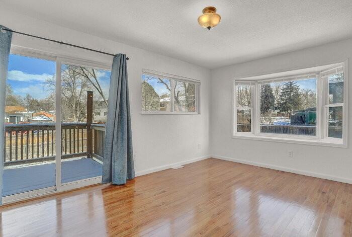 512 Squire St - Photo 7 of 28