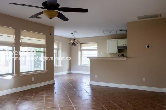 15532 Miss Adriennes Path - Photo 4 of 15