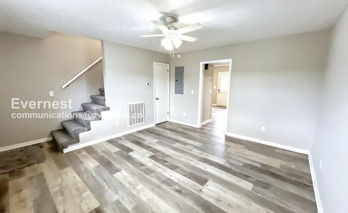 57 Clara Dr - Photo 5 of 19