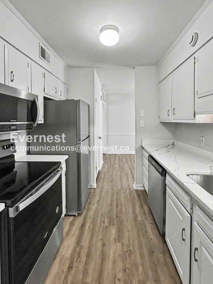 2723 Reynolds Park Rd - Photo 2 of 24