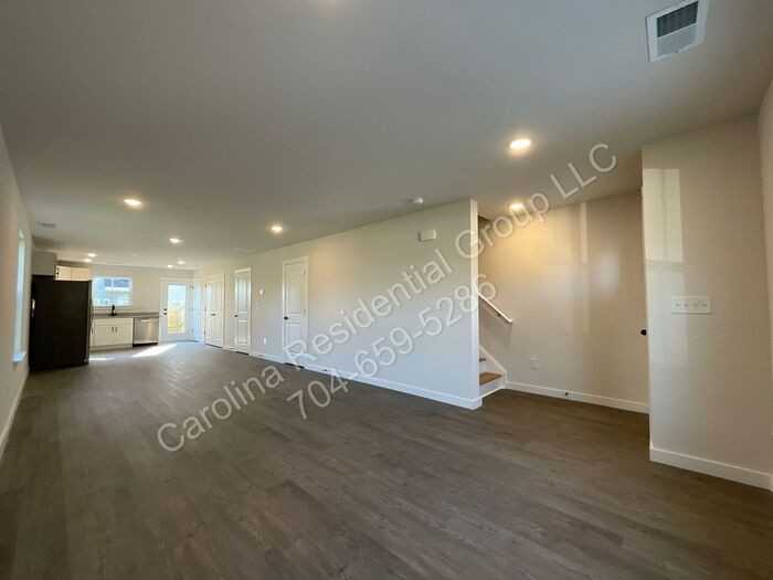 130 18th St Nw - Photo 2 of 15