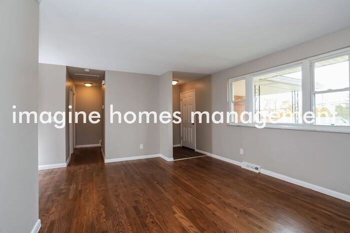 851 Rosetree Ln - Photo 6 of 18