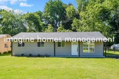 223 Sandalwood Dr - Photo 1 of 1