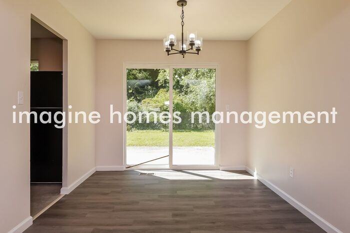 223 Sandalwood Dr - Photo 6 of 18