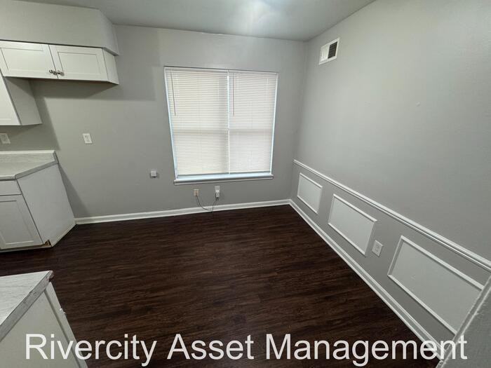 3219 Holly Berry Dr - Photo 6 of 12