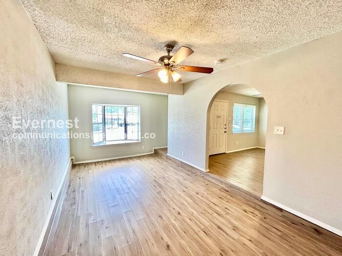 6315 Silvery Moon Dr - Photo 5 of 22