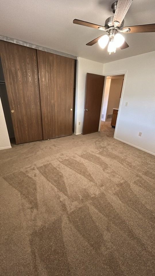 405 Mickelson Ct - Photo 5 of 5