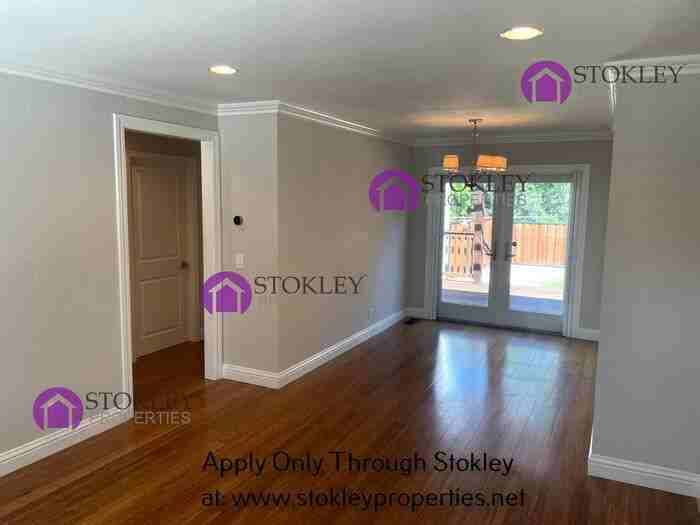 1692 Oak Park Blvd - Photo 6 of 24