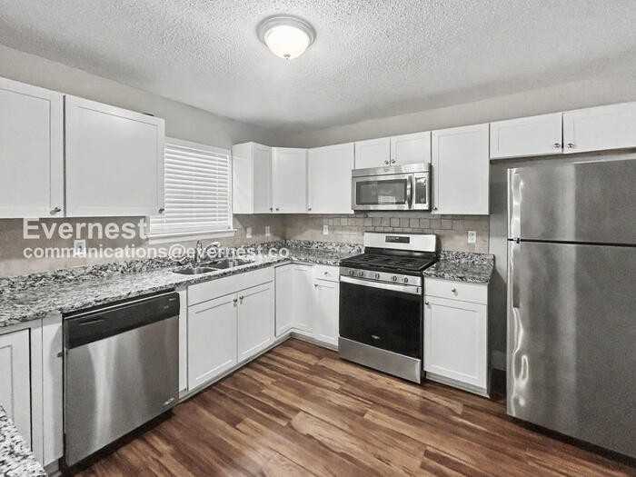 5791 Blacktop Ct - Photo 3 of 30