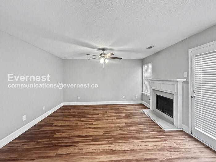 5791 Blacktop Ct - Photo 7 of 30