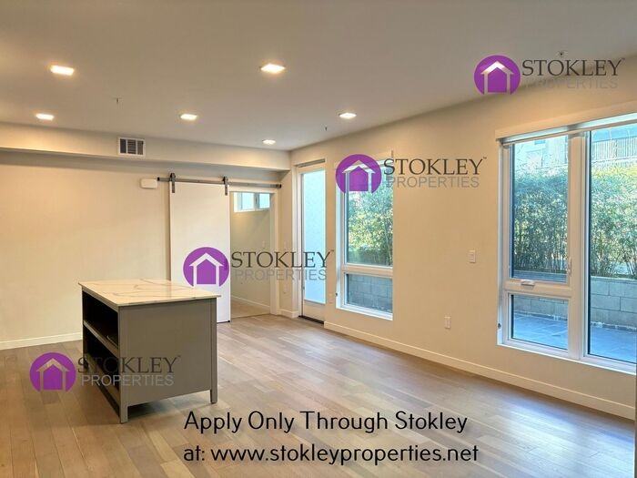 1605 Riviera Ave #303 - Photo 2 of 13