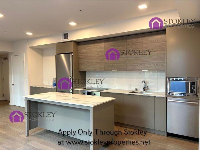 1605 Riviera Ave #303 - Photo 3 of 13