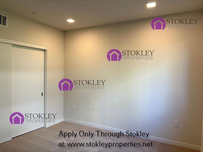 1605 Riviera Ave #303 - Photo 4 of 13