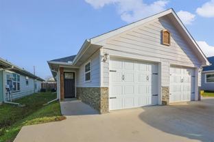 609 E Carter St #609 - Photo 1 of 1