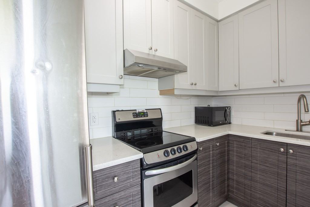 55 Wellington St S - Photo 6 of 14