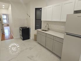 771 4th Ave #4L - Photo 1 of 1