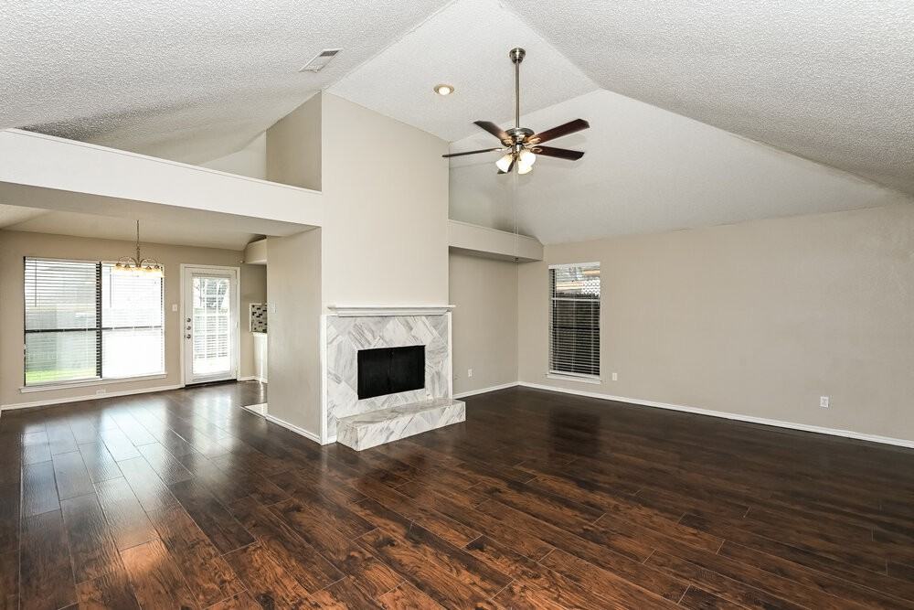 3309 Country Creek Ln - Photo 3 of 16