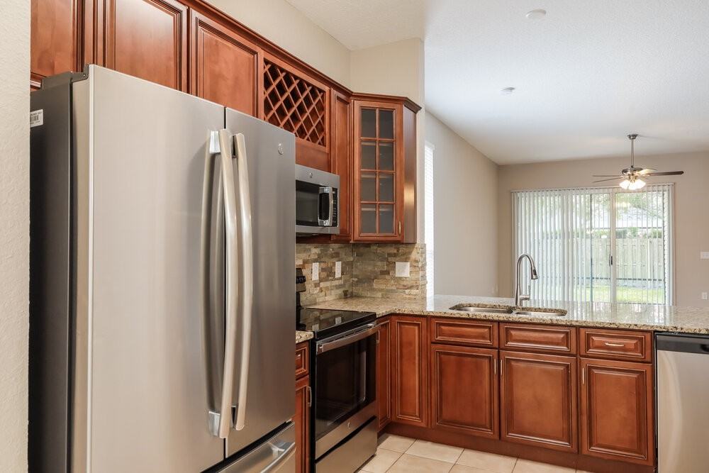 1306 Ardmore St - Photo 7 of 15