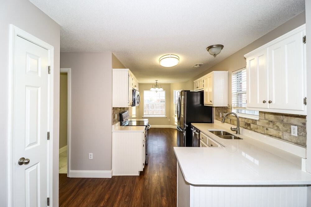 145 Penny Ln - Photo 7 of 16