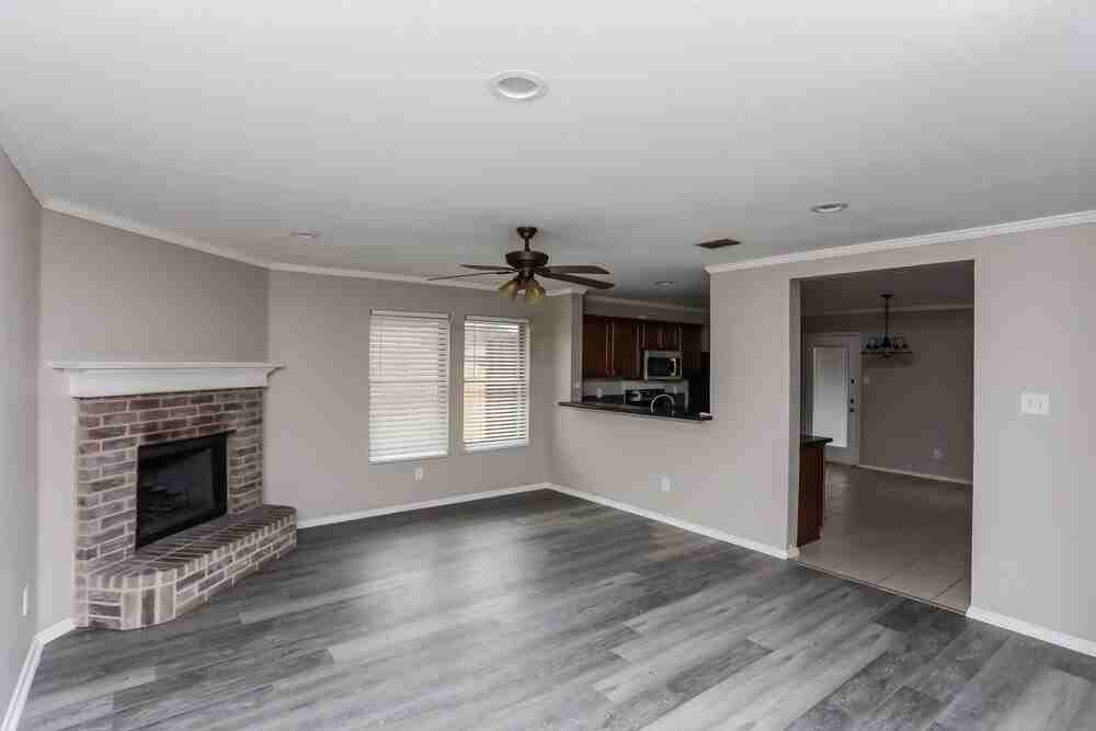 2513 Buffalo Run - Photo 3 of 16