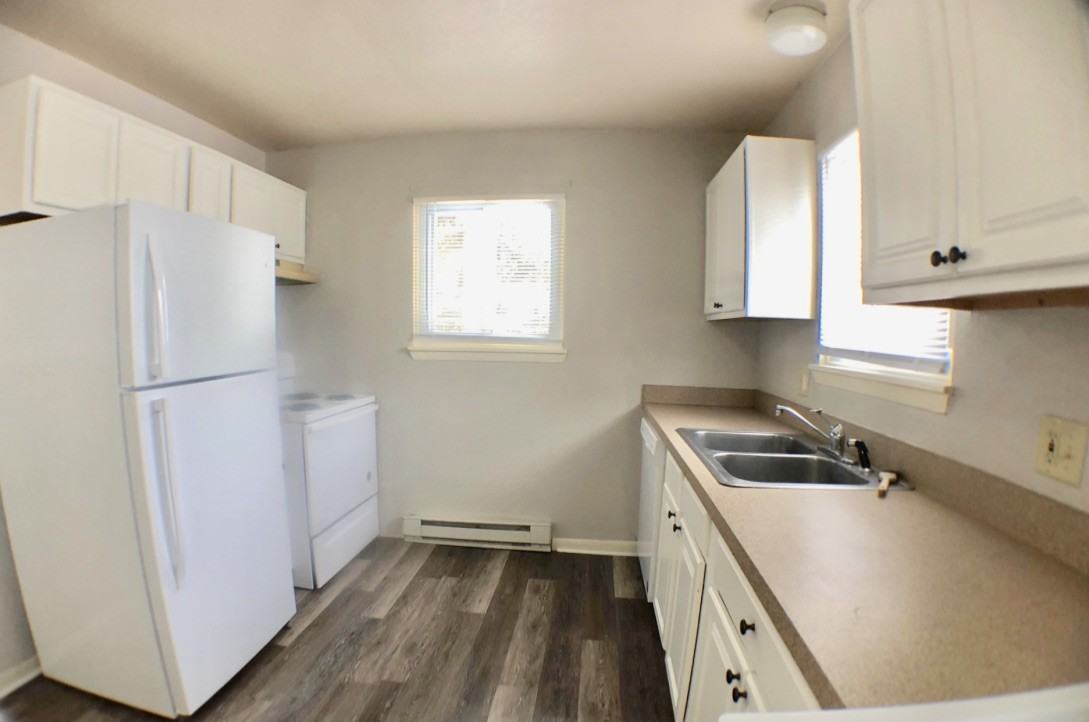 915 Mulberry Ln #915 - Photo 5 of 12