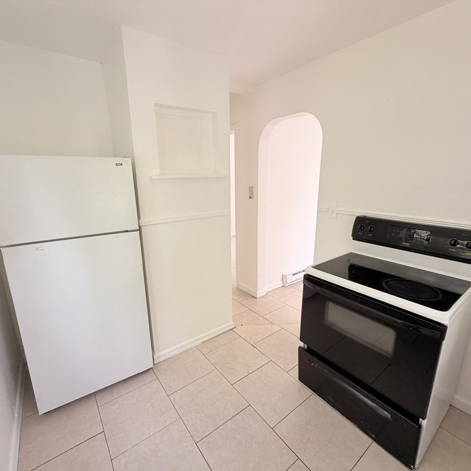 840 30th Ave S #2 - Photo 6 of 9