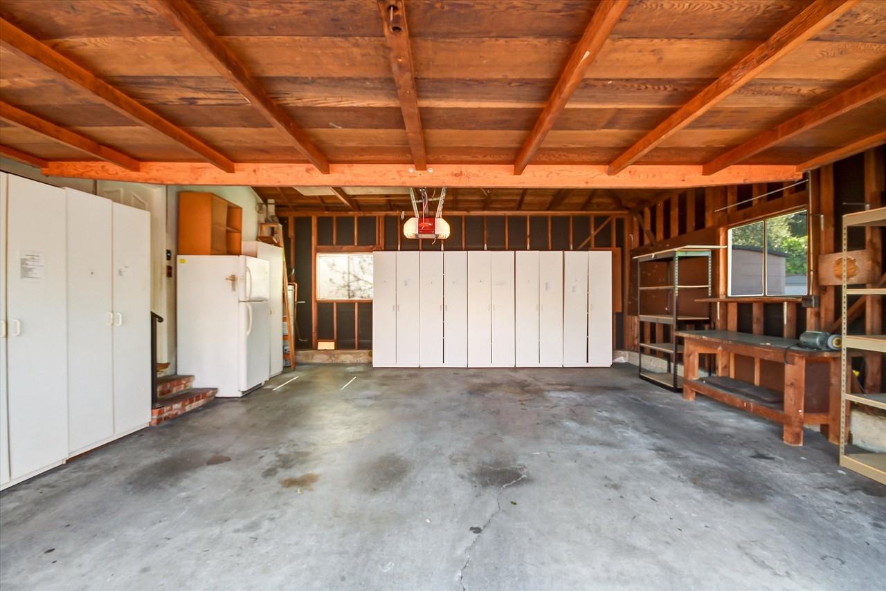 1516 Whipple Ave #1 - Photo 7 of 10