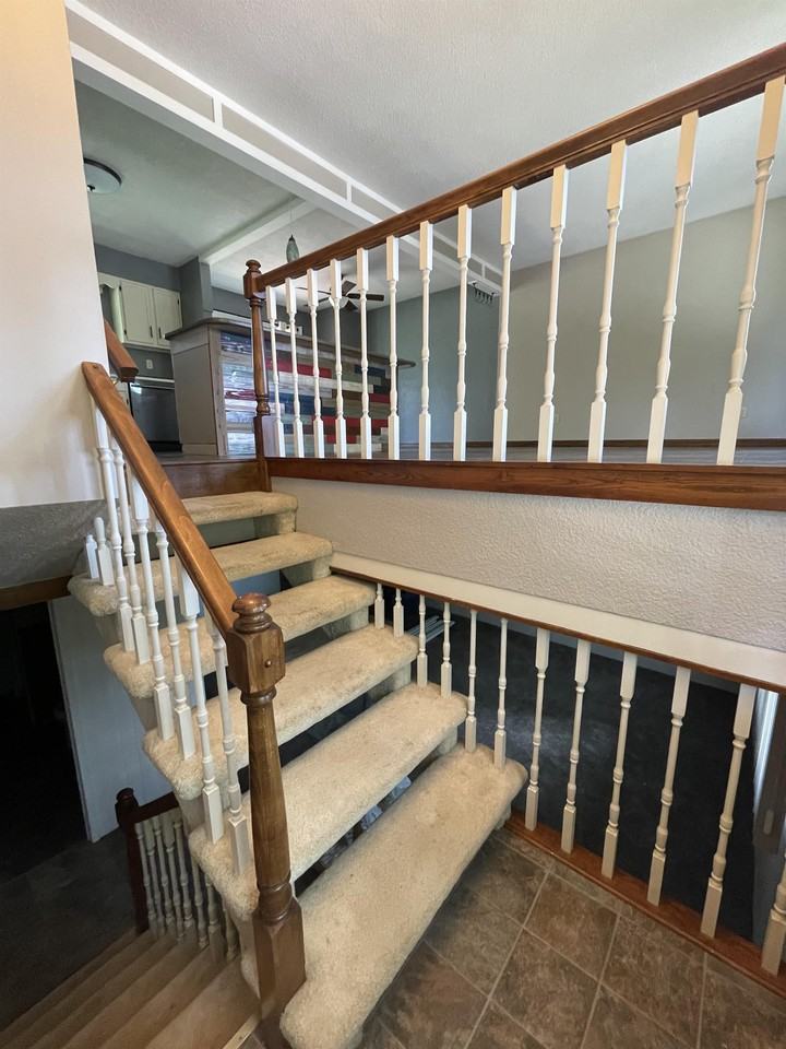 964 Patricia Ann Dr #1 - Photo 3 of 15