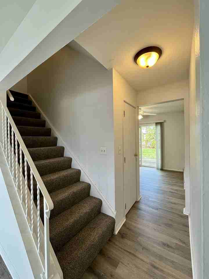 767 N Macomb St #767 - Photo 4 of 16